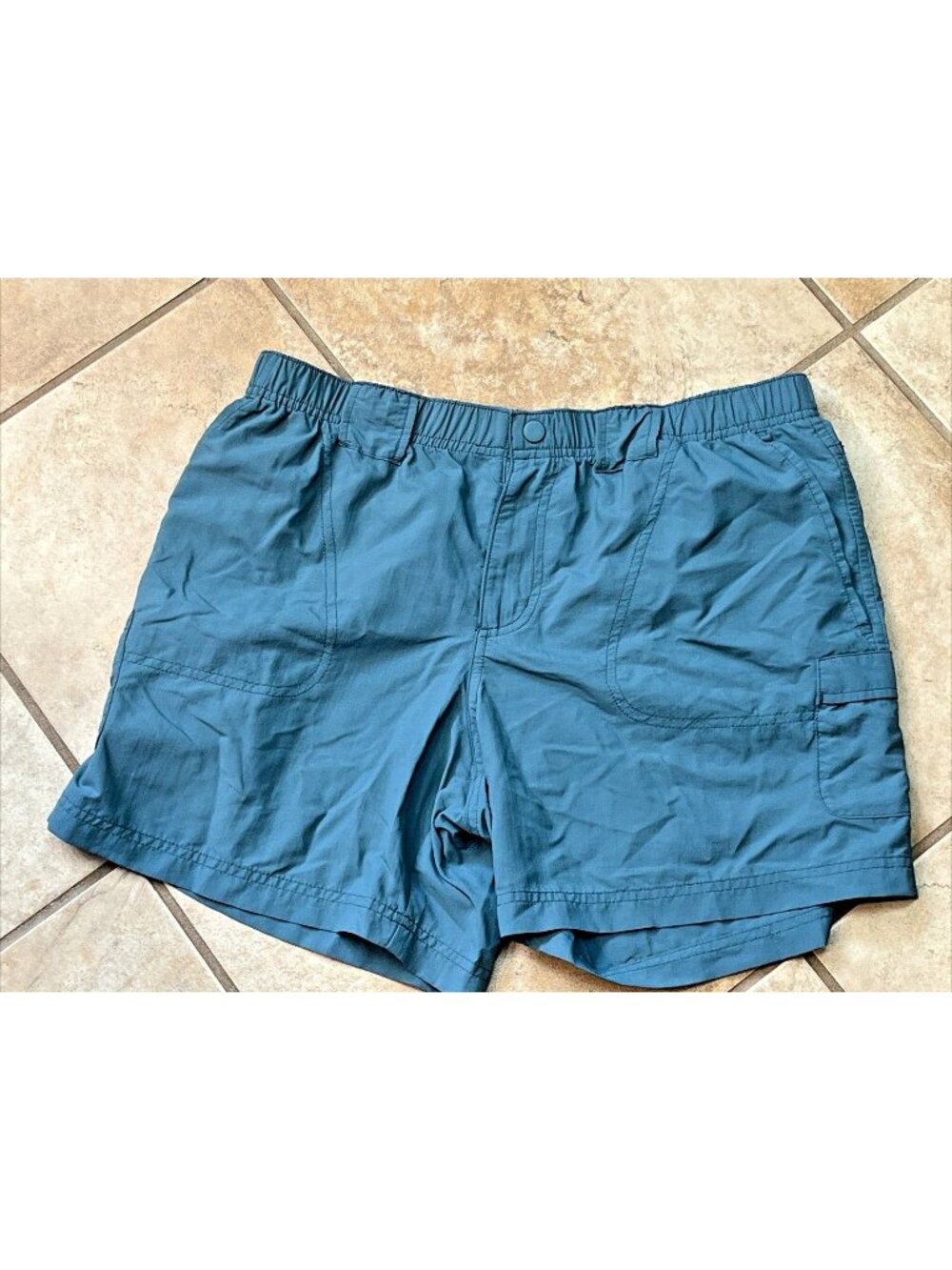 Columbia Omni-Shade Teal Blue WOMENS Light Weight Shorts Size Medium (36) U9c